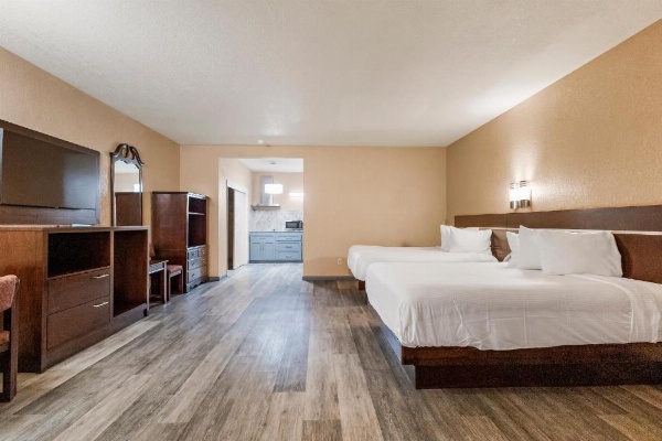 Country Inn Sonora image 10