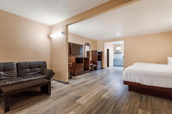 Country Inn Sonora image 11
