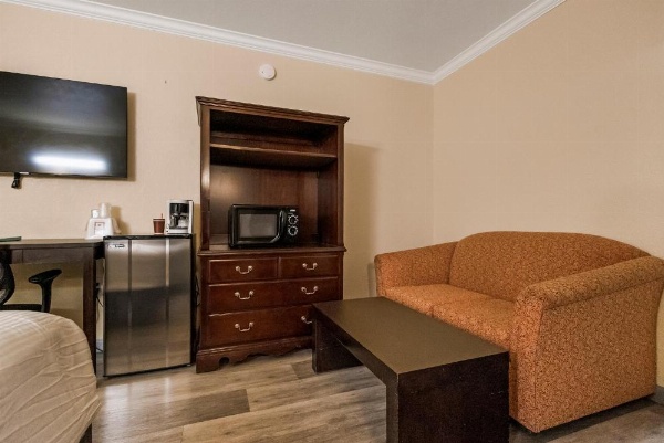 Country Inn Sonora image 15